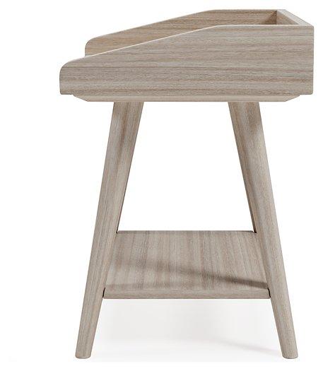 Blariden Accent Table - Furniture Center (NY)