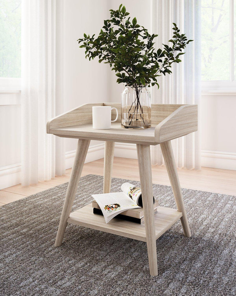 Blariden Accent Table - Furniture Center (NY)