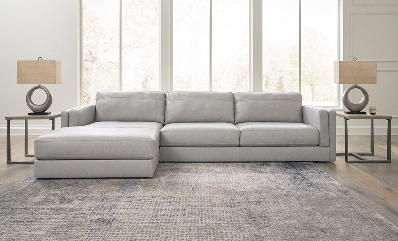 Amiata Sectional with Chaise